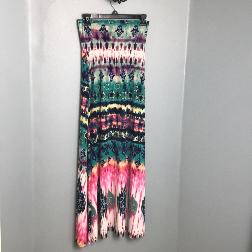 Maxi skirt
